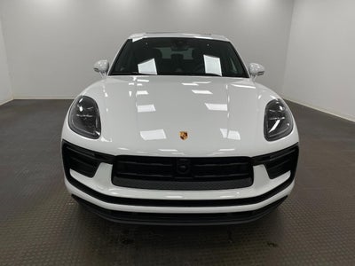 2026 Porsche Macan AWD
