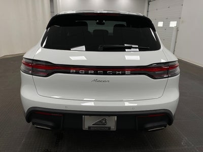 2026 Porsche Macan AWD