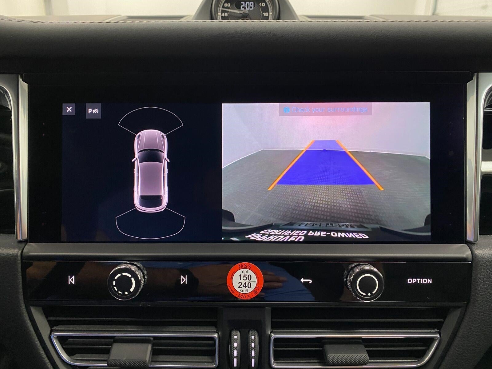 2026 Porsche Macan T