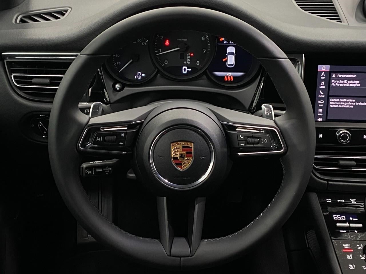 2026 Porsche Macan AWD