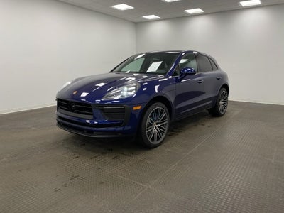 2026 Porsche Macan AWD
