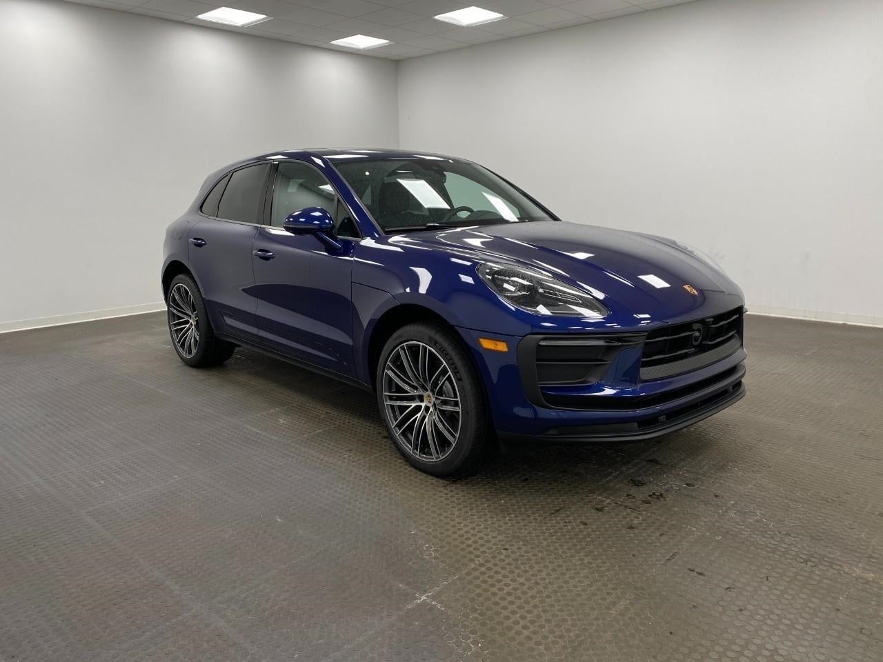 2026 Porsche Macan AWD