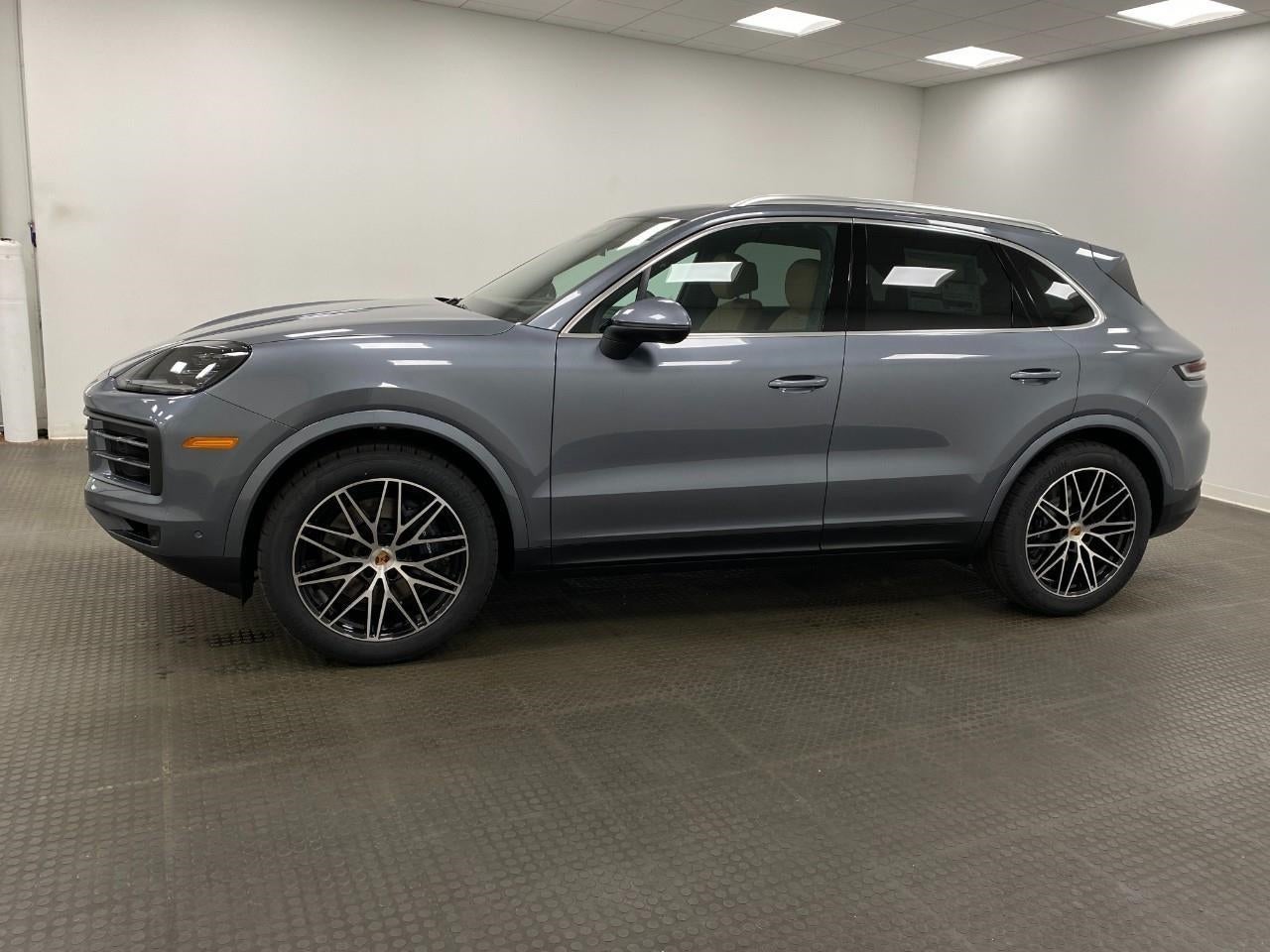2026 Porsche Cayenne Base - Photo 40