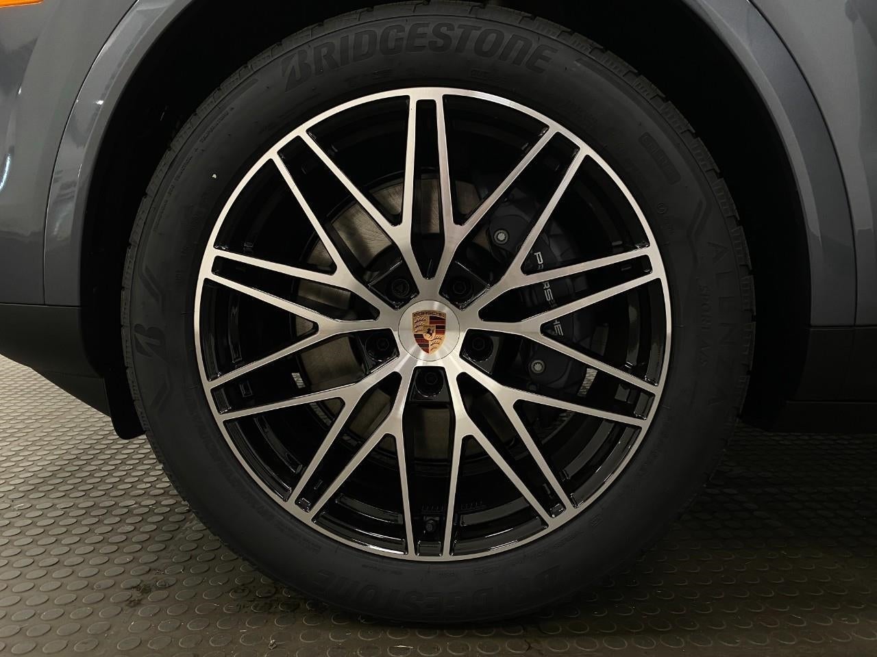 2026 Porsche Cayenne AWD