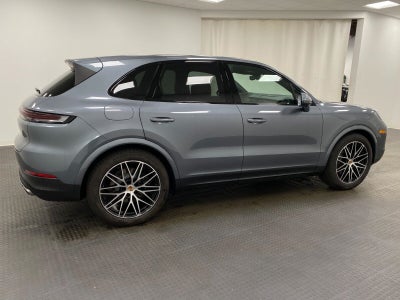 2026 Porsche Cayenne AWD