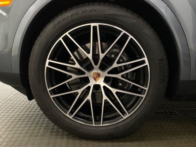 2026 Porsche Cayenne AWD
