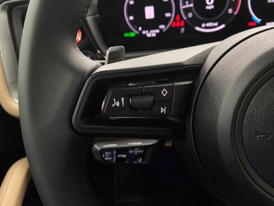 2026 Porsche Cayenne AWD