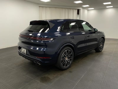 2026 Porsche Cayenne AWD