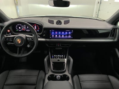 2026 Porsche Cayenne AWD