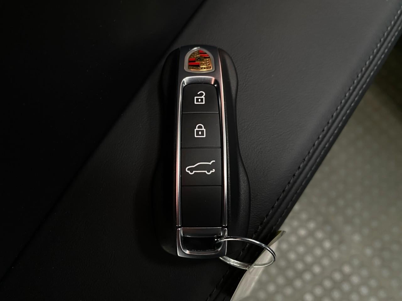 2026 Porsche Cayenne AWD