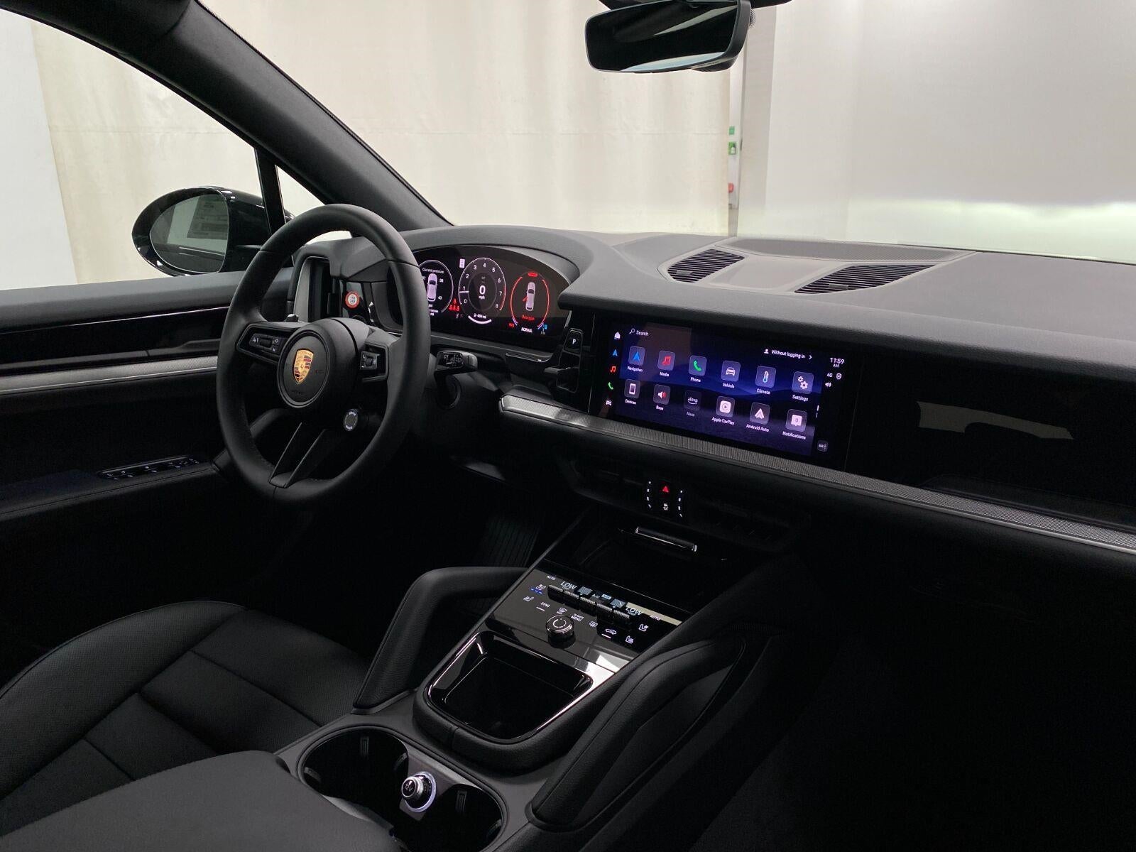 2026 Porsche Cayenne AWD