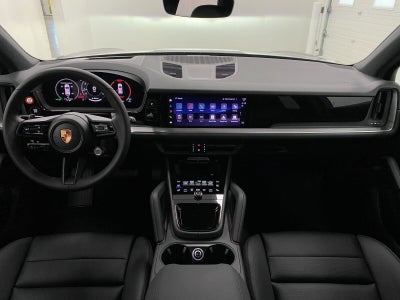 2026 Porsche Cayenne AWD