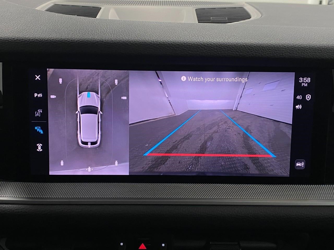 2025 Porsche Cayenne AWD