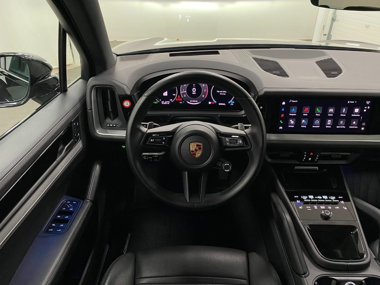 2024 Porsche Cayenne AWD