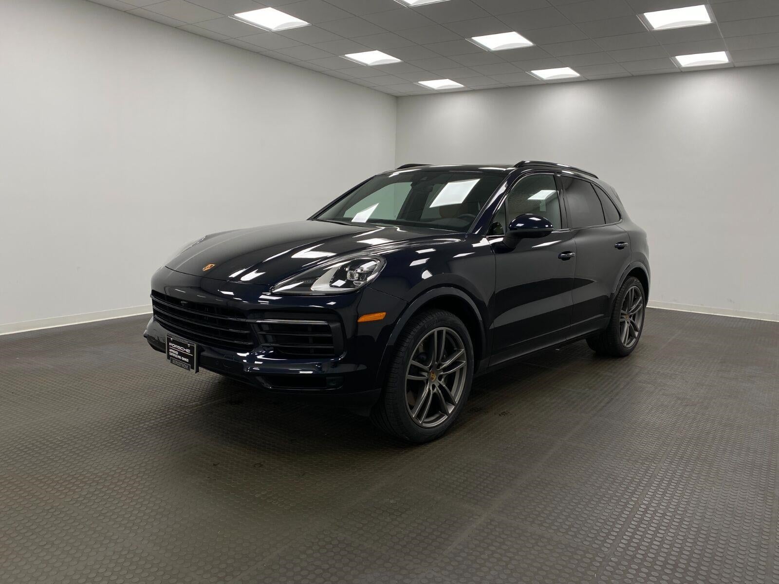 2023 Porsche Cayenne Platinum Edition