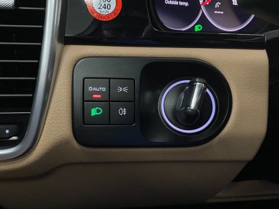 2023 Porsche Cayenne Platinum Edition