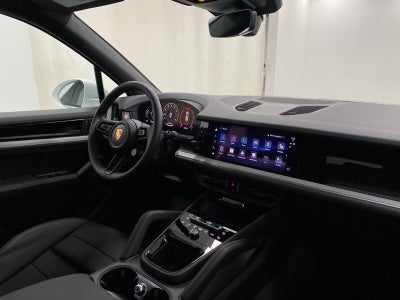 2026 Porsche Cayenne AWD