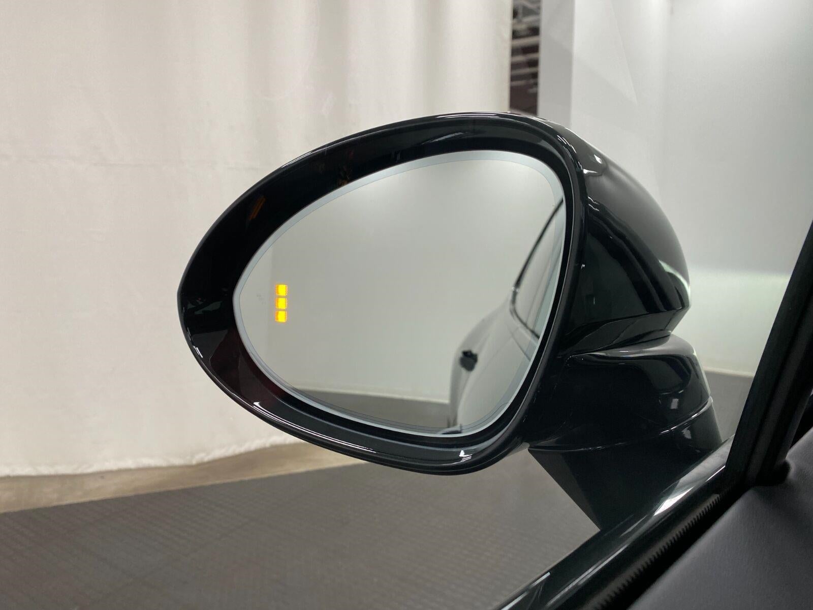 2026 Porsche Cayenne Base - Photo 16