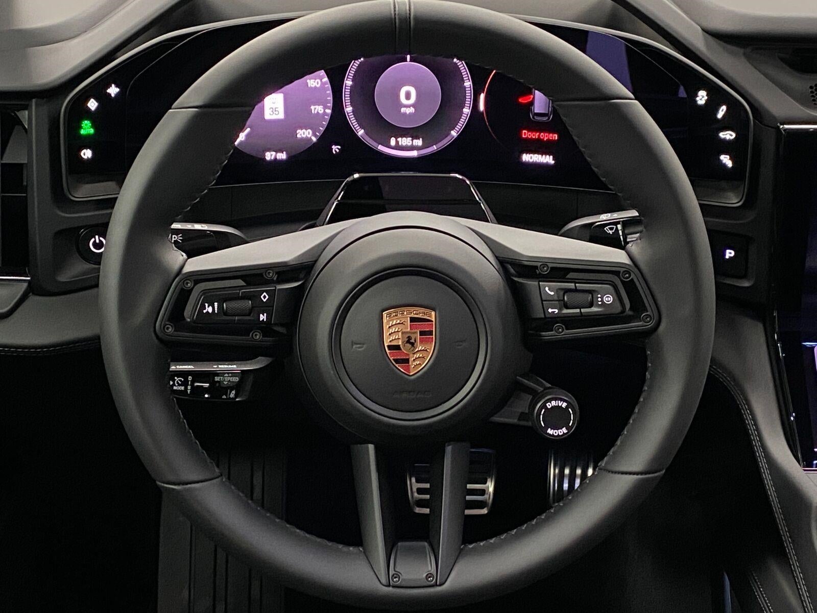 2026 Porsche Cayenne Base - Photo 18