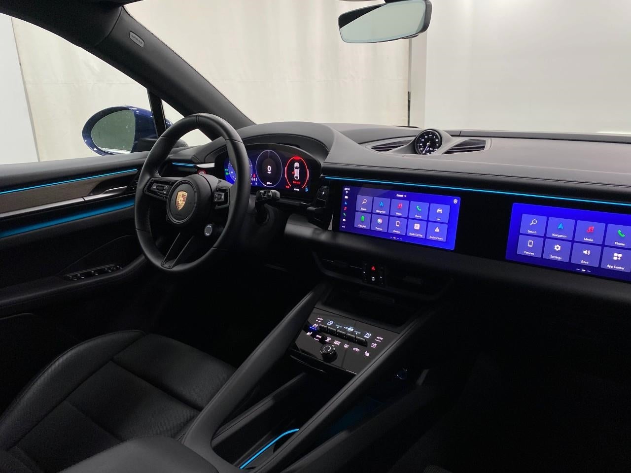 2024 Porsche Macan Electric 4