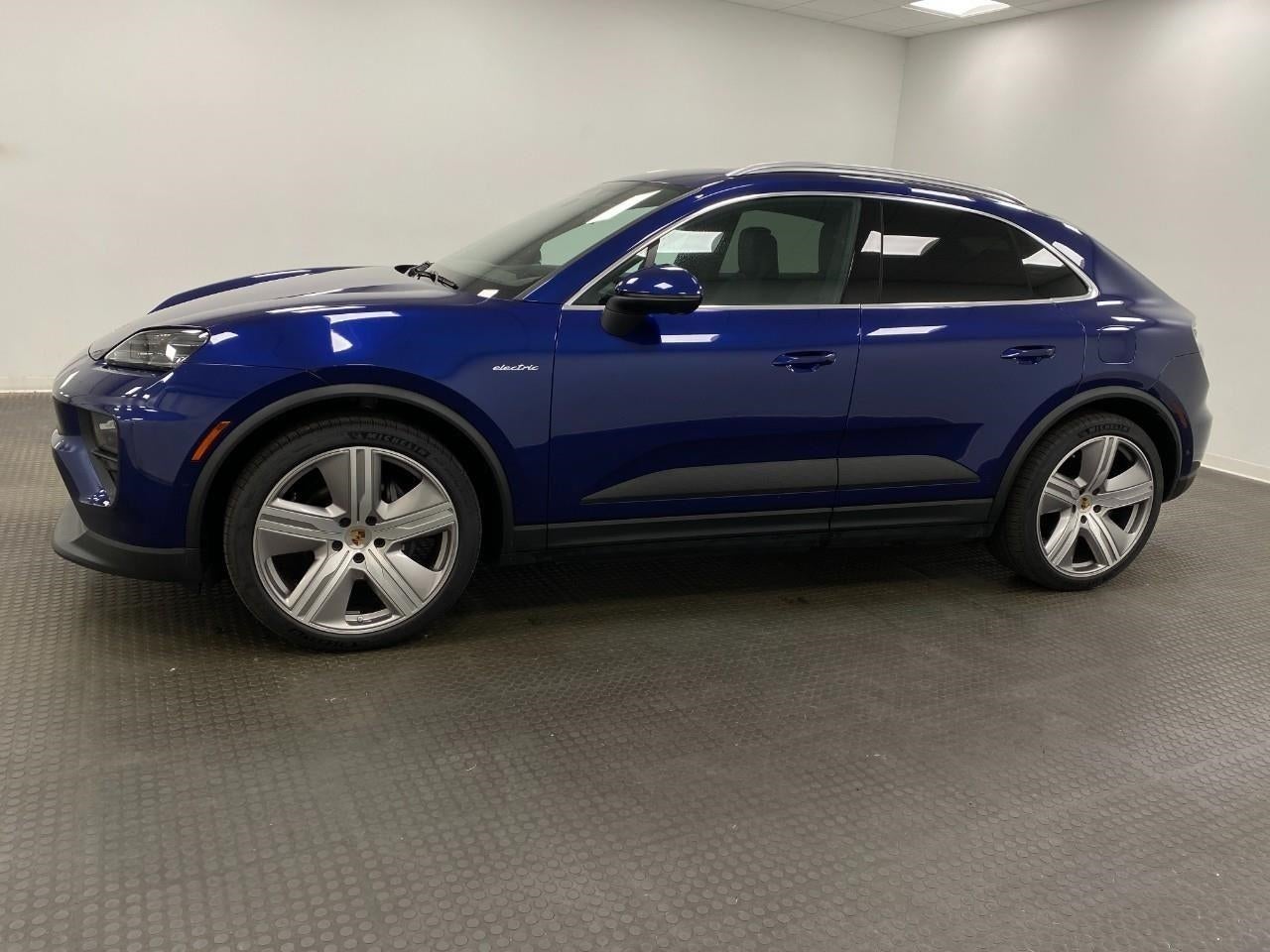 2024 Porsche Macan Electric 4
