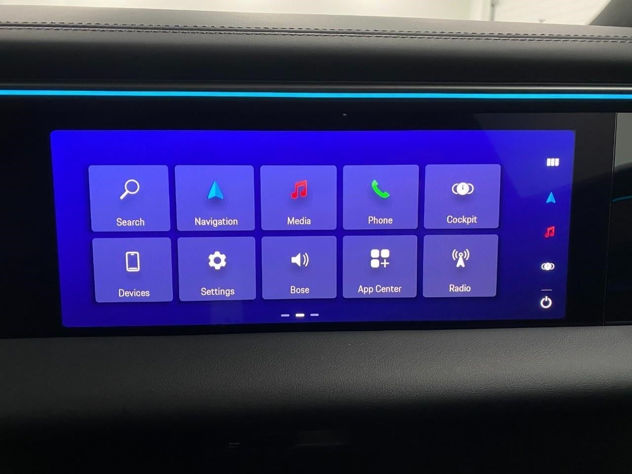 2024 Porsche Macan Electric 4