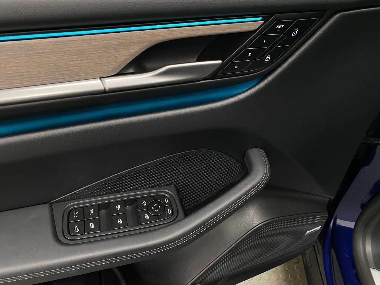 2024 Porsche Macan Electric 4