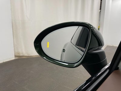 2026 Porsche Macan Electric 4