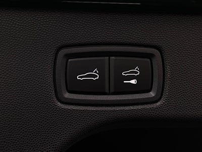 2026 Porsche Macan Electric 4