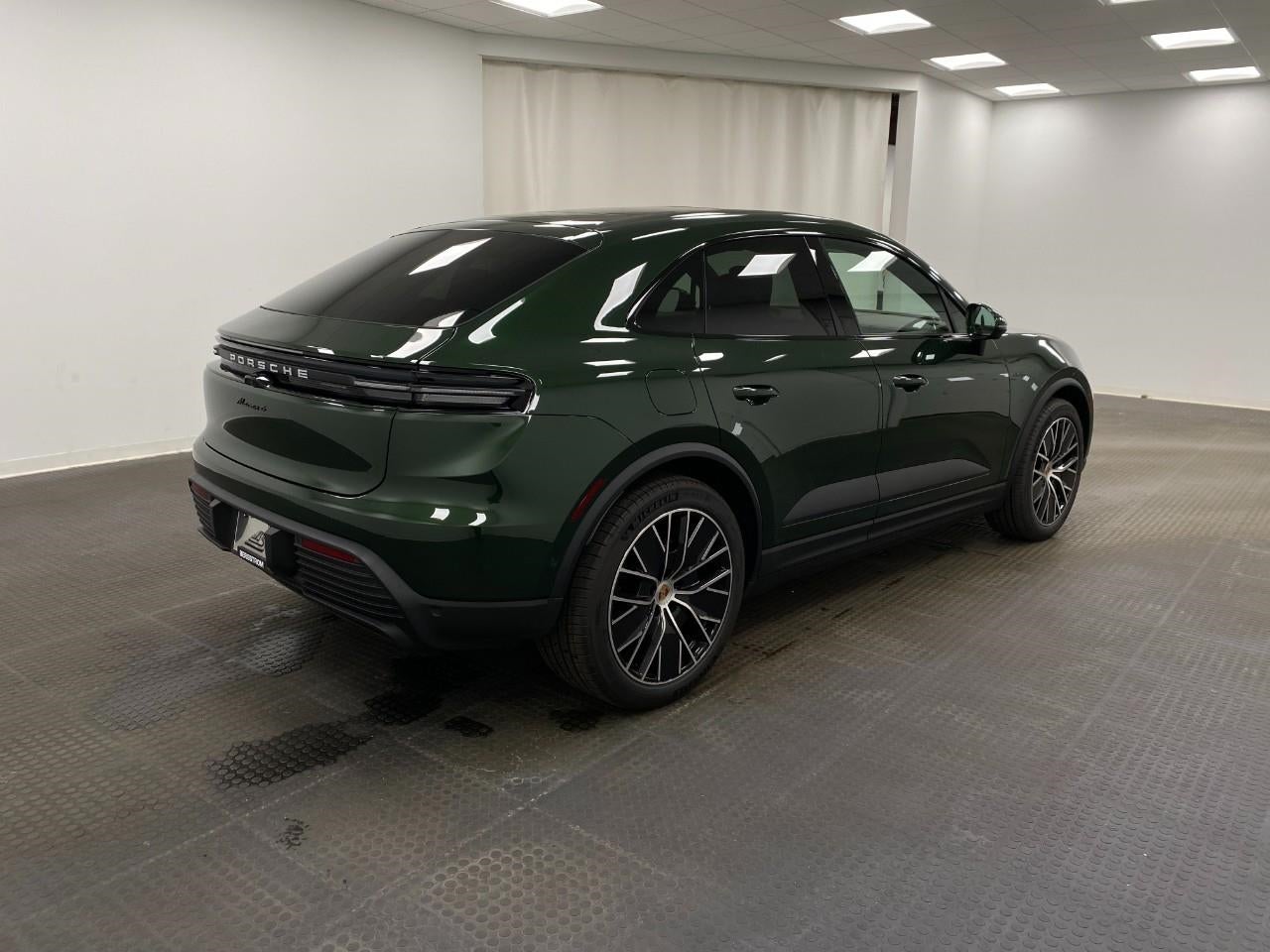 2026 Porsche Macan Electric 4