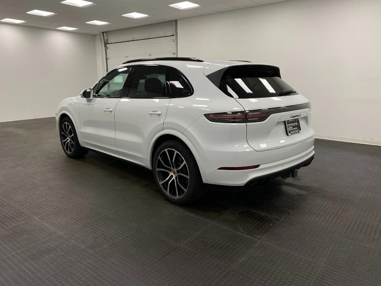 2023 Porsche Cayenne S