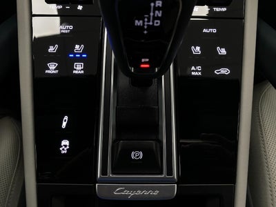 2023 Porsche Cayenne S