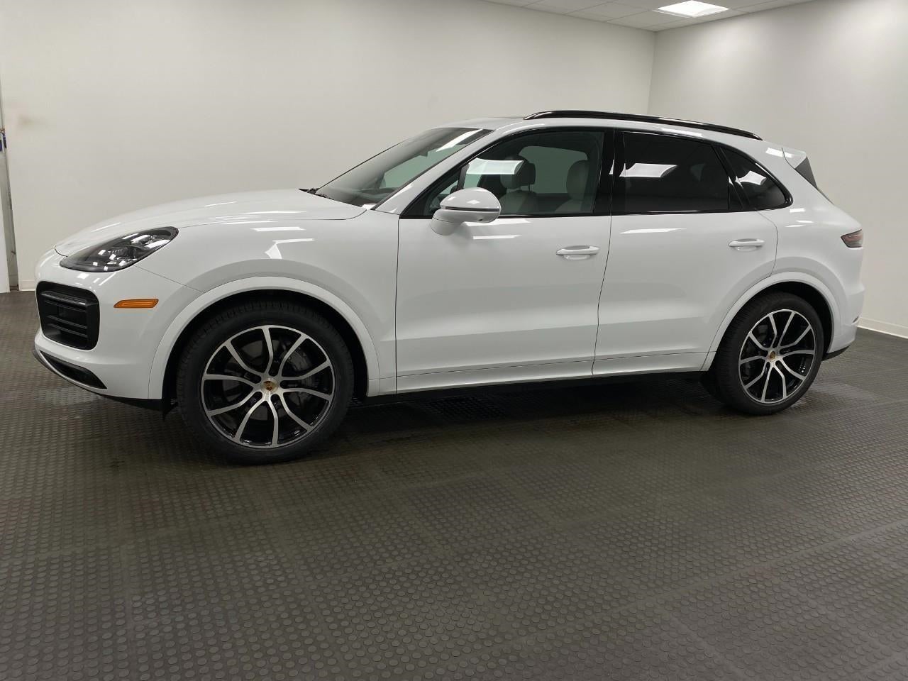 2023 Porsche Cayenne S