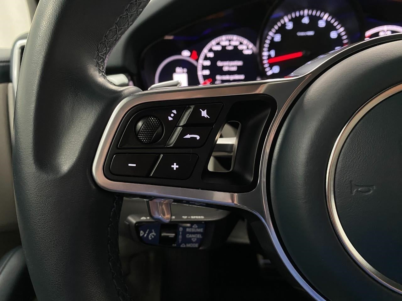 2023 Porsche Cayenne S