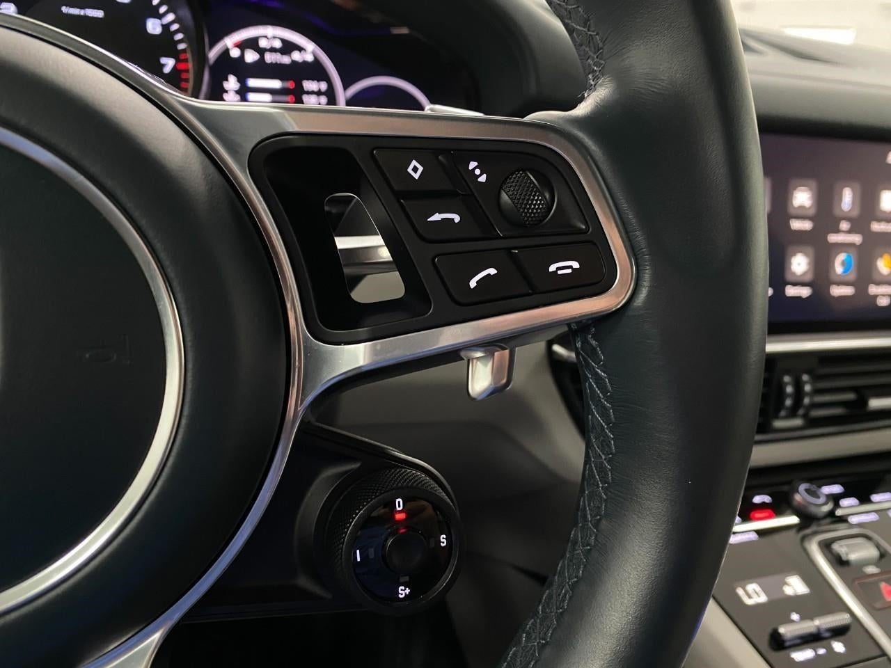 2023 Porsche Cayenne S