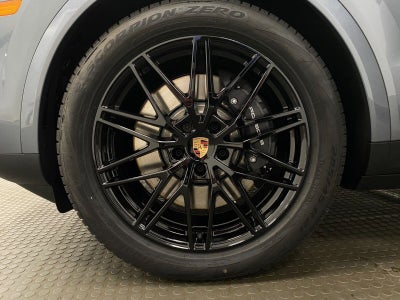 2026 Porsche Cayenne E-Hybrid