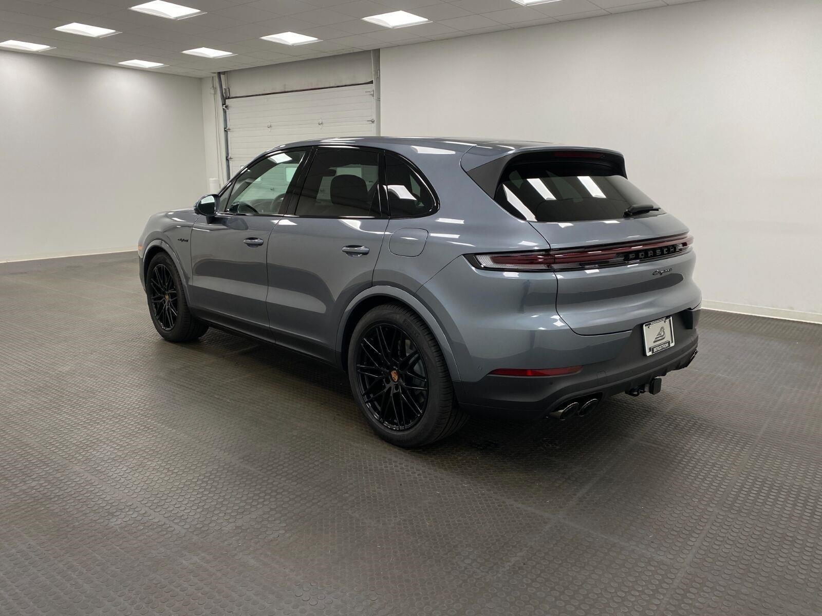 2026 Porsche Cayenne E-Hybrid