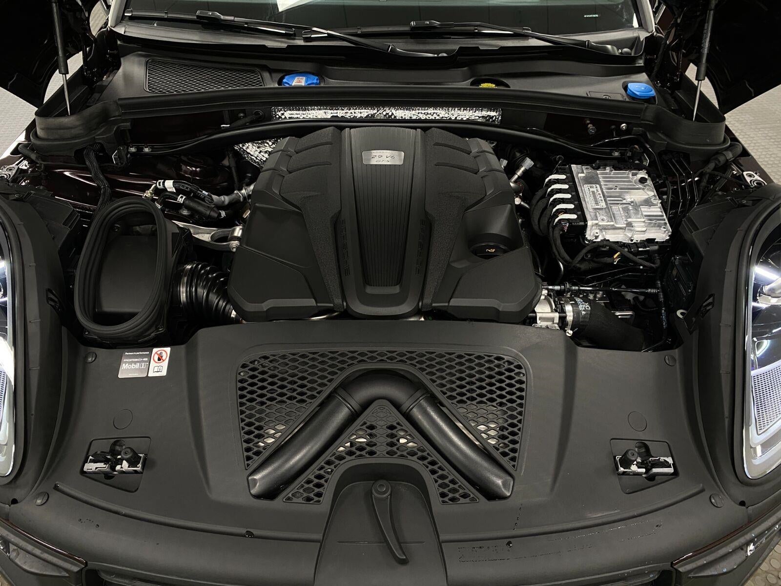 2026 Porsche Macan GTS