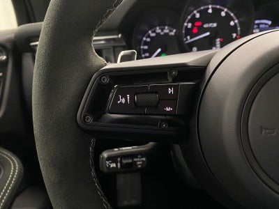 2026 Porsche Macan GTS