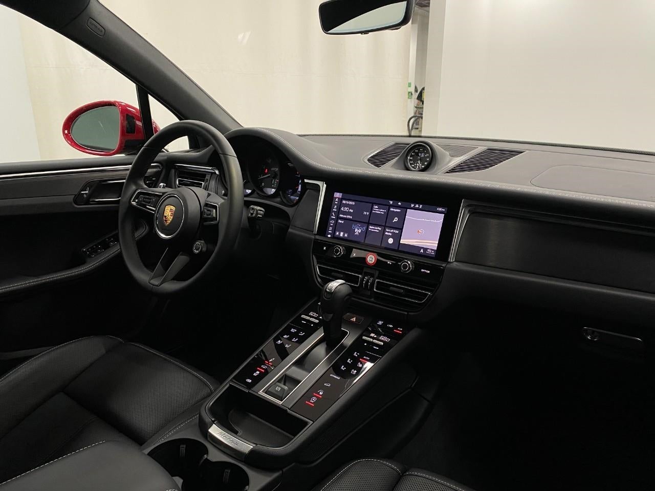 2024 Porsche Macan GTS