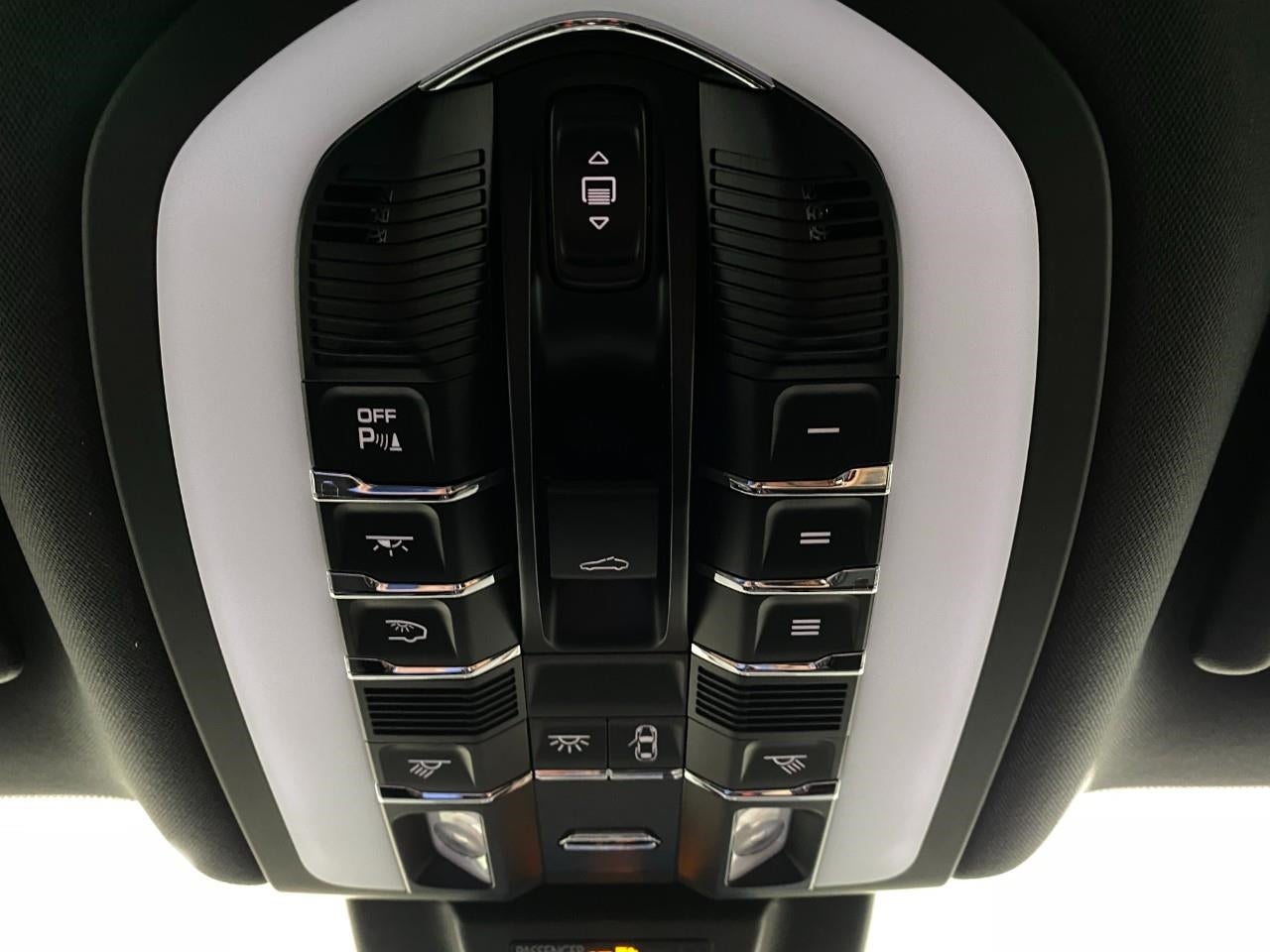 2024 Porsche Macan GTS