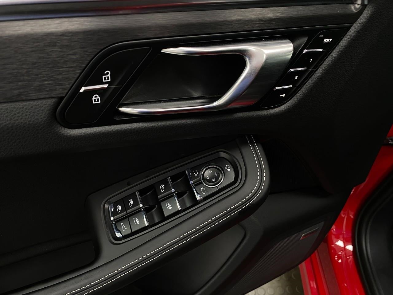 2024 Porsche Macan GTS