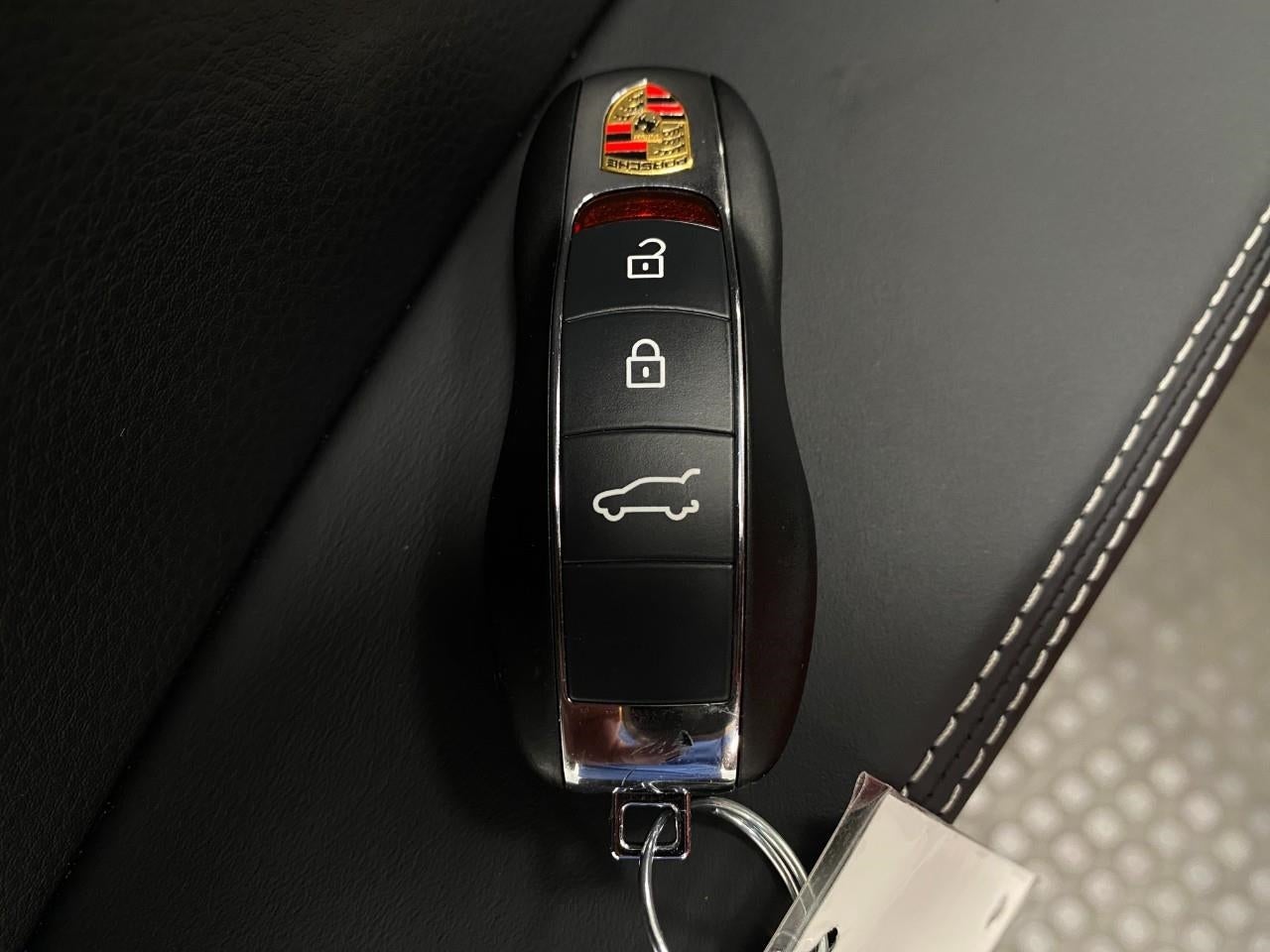 2024 Porsche Macan GTS