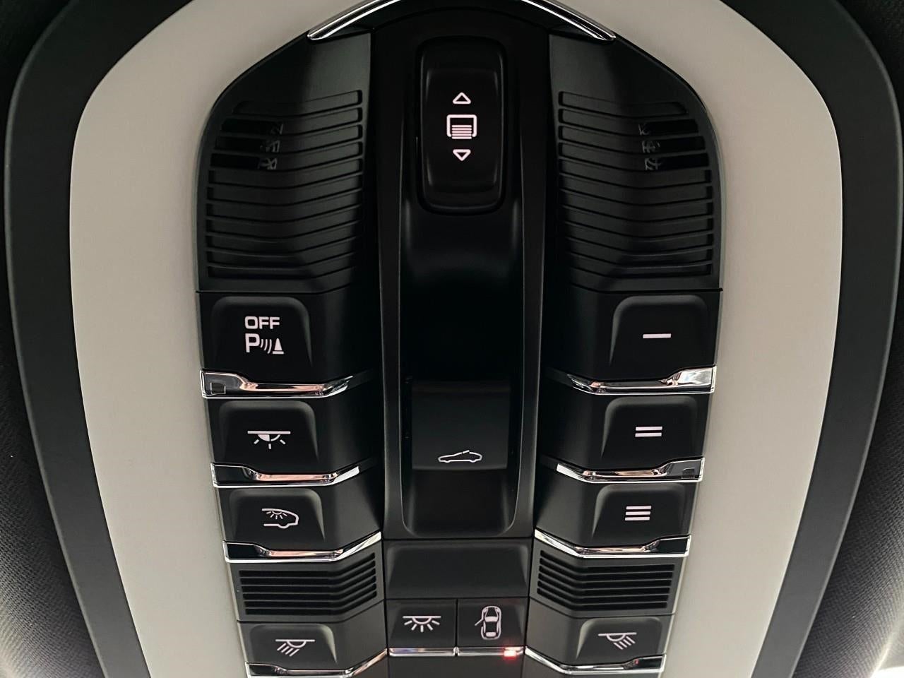 2026 Porsche Macan S