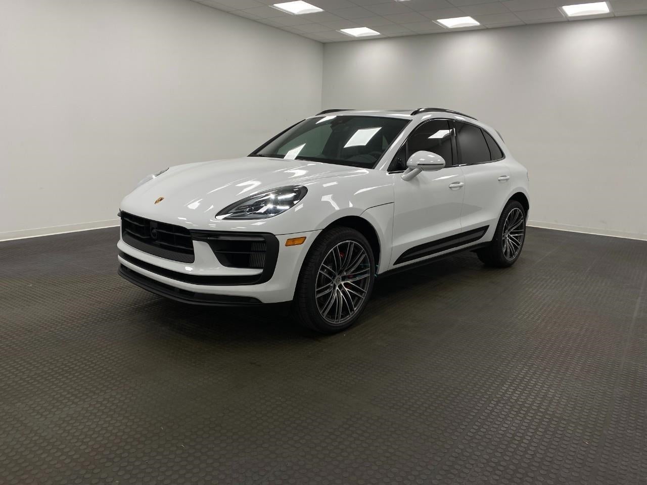 2026 Porsche Macan S - Photo 38