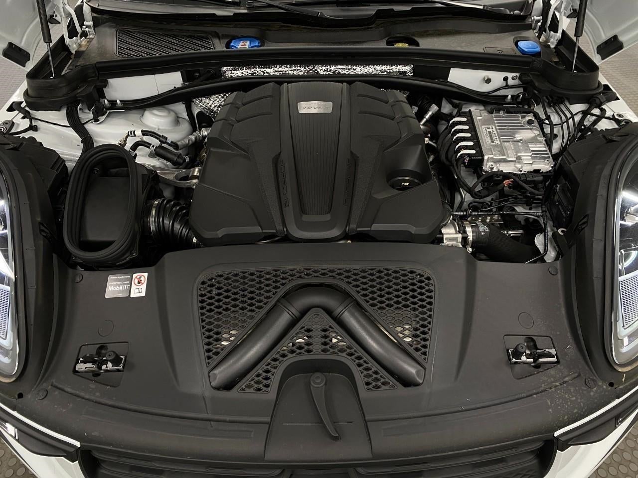 2026 Porsche Macan S - Photo 51