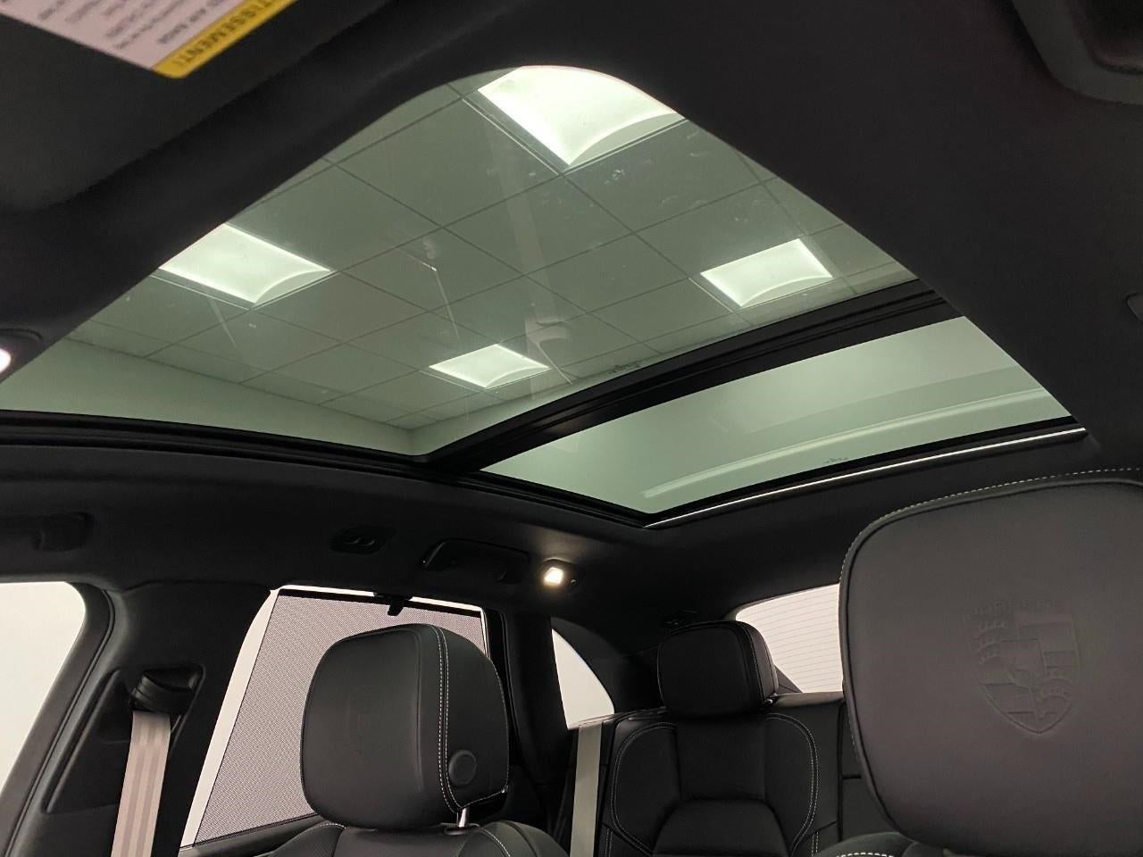 2026 Porsche Macan S - Photo 71