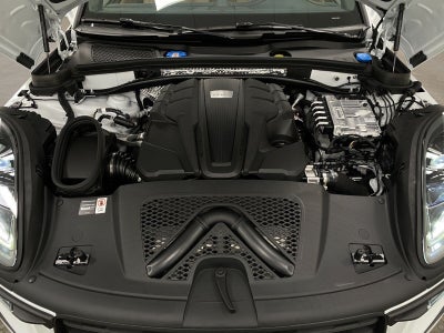 2026 Porsche Macan S