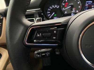 2023 Porsche Macan S