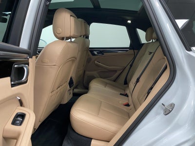 2023 Porsche Macan S